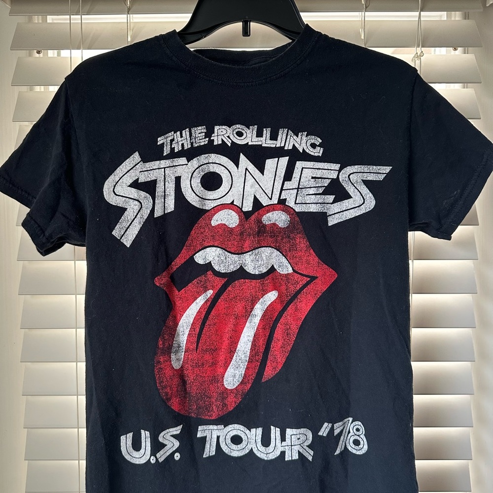 Black Red Rolling Stone “‘78 tour” Tee